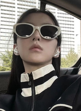 欧美风白色猫眼拍照辣妹太阳镜女