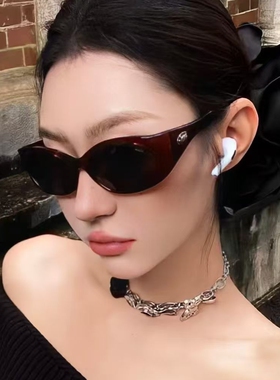 老钱风大框椭圆黑框防晒墨镜女