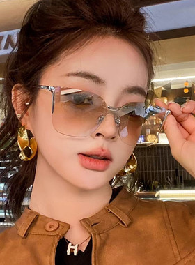 防紫外线方形个性无框果冻色墨镜