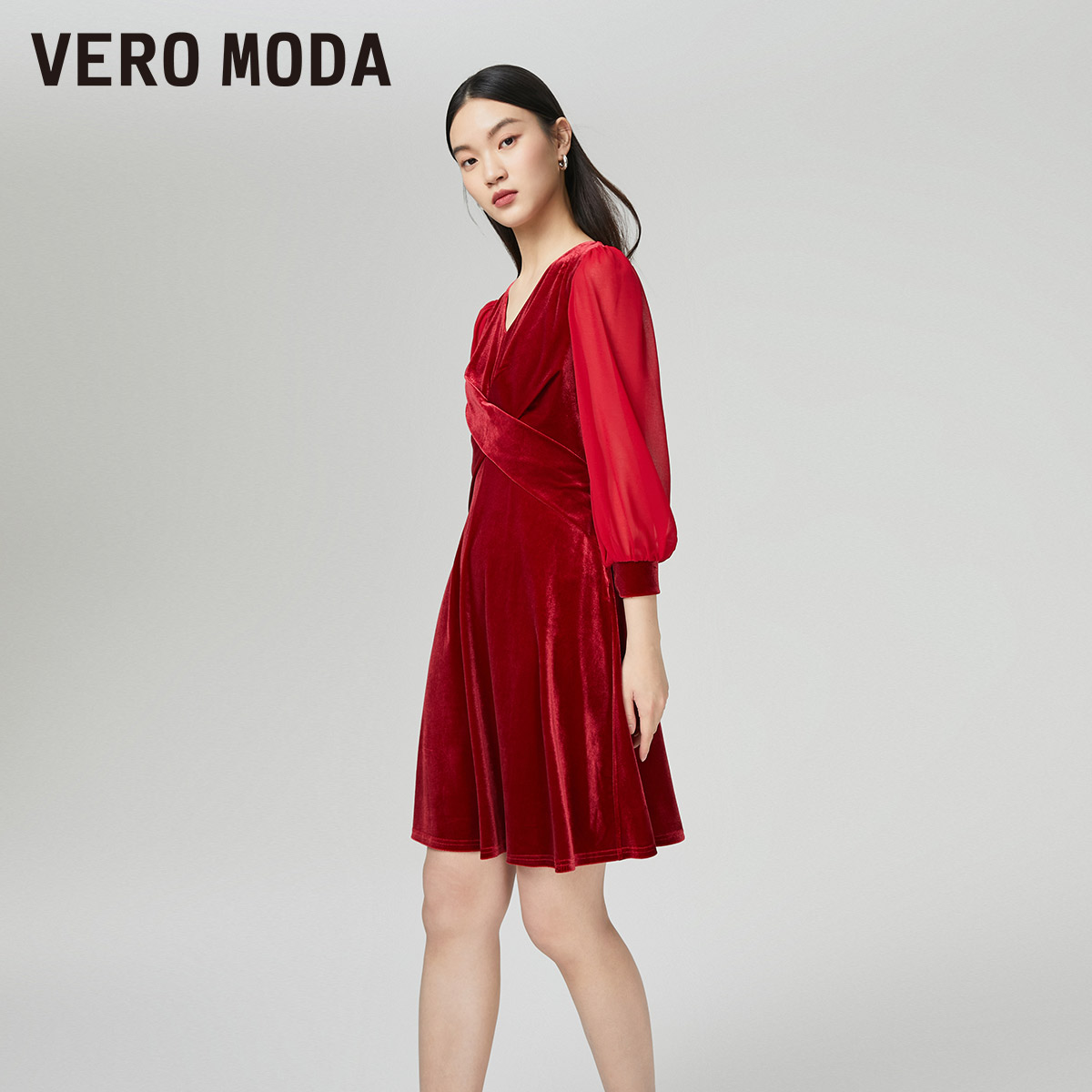 tq区绫致Vero Moda连衣裙秋冬新优雅V领泡泡七分袖时尚百搭 - 图0