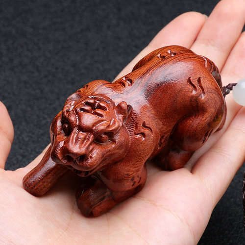 黄花梨木根雕十二生肖鼠牛虎兔蛇马羊猴鸡狗猪随身手把挂件文玩男 - 图2