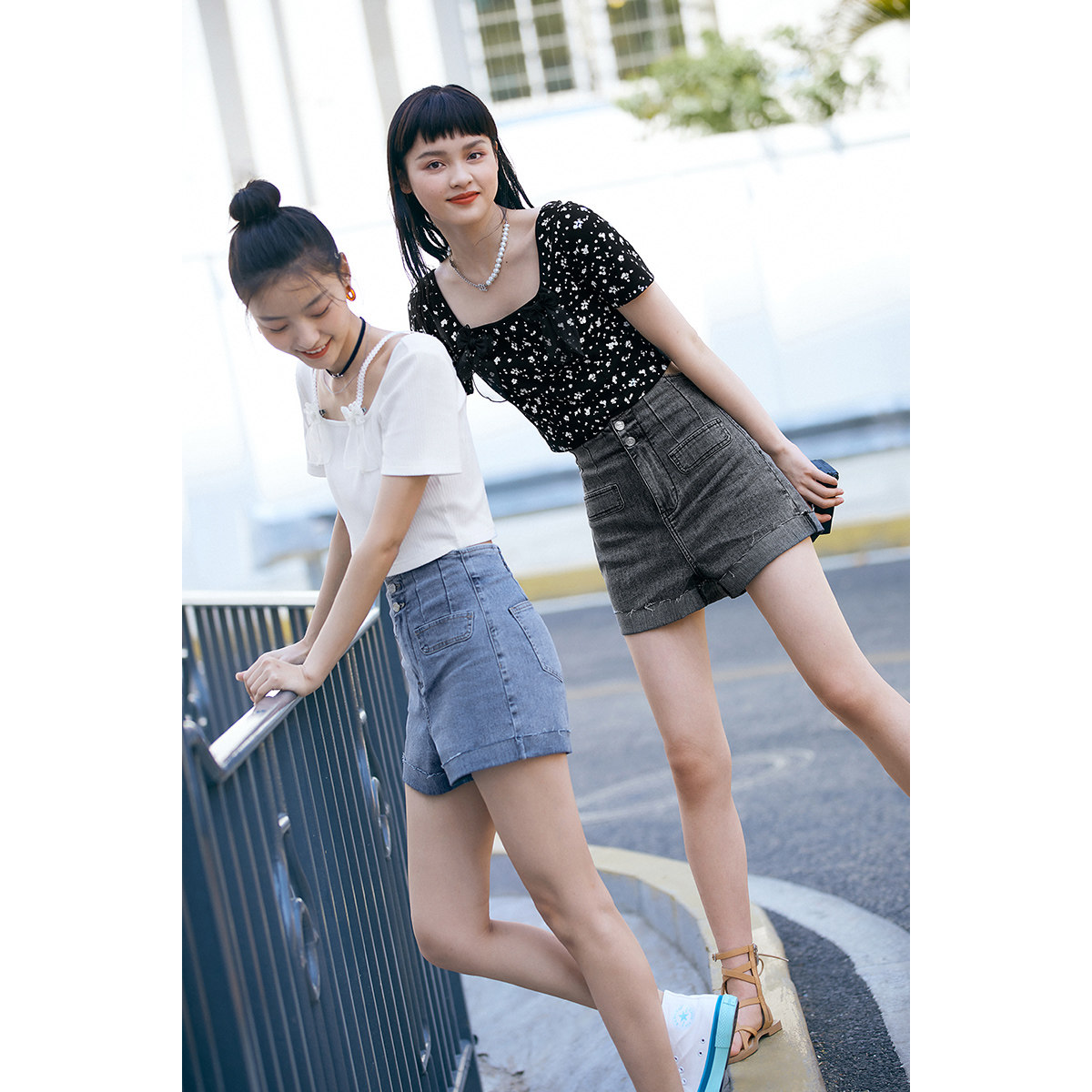 太平鸟高腰短裤2021年夏季腰牛仔裤 太平鸟喜之乐牛仔裤