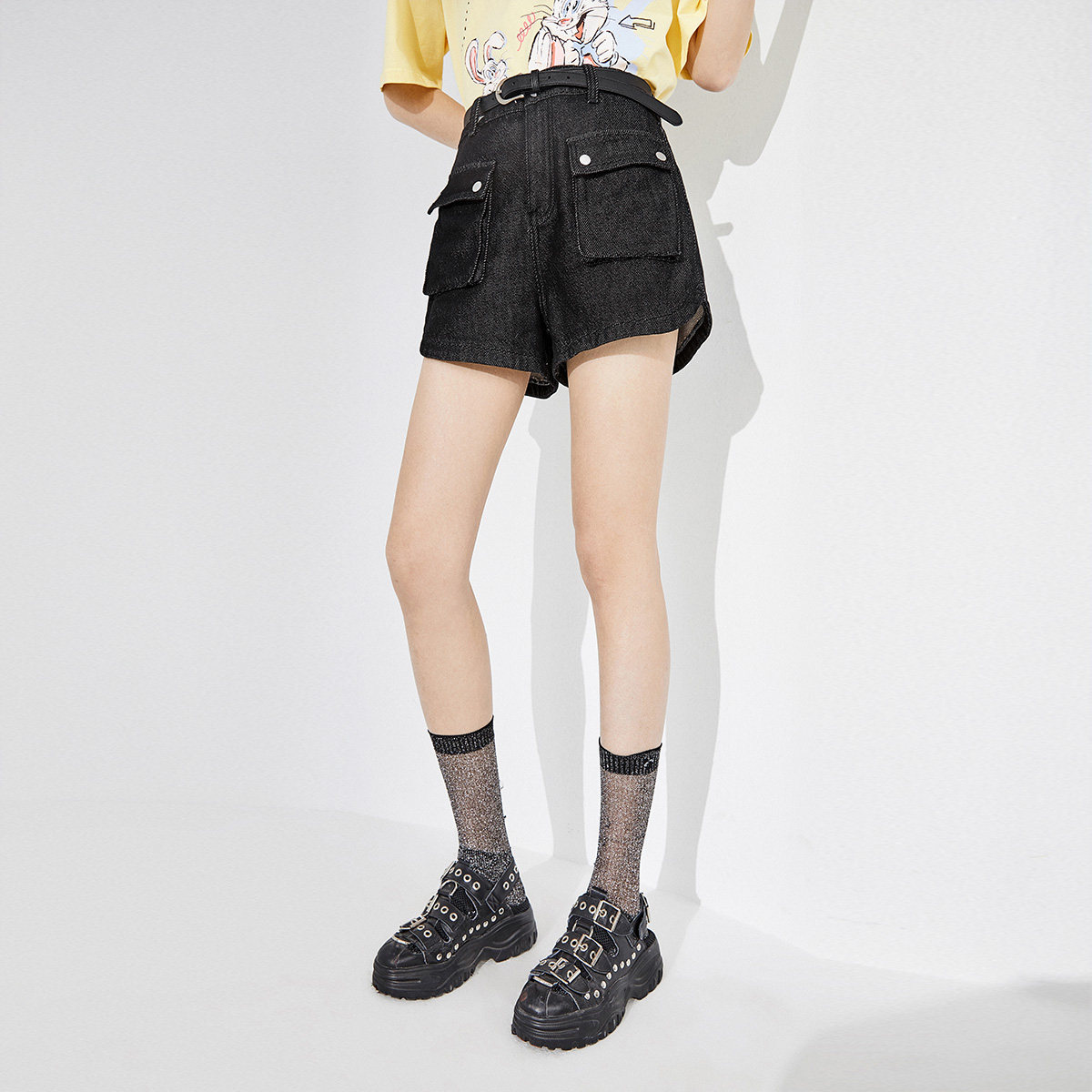 太平鸟工装高腰牛仔2020夏季短裤 太平鸟普埃拉牛仔裤