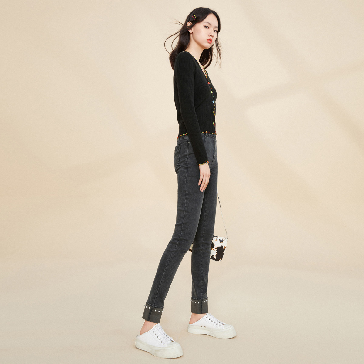 太平鸟高腰小脚2020秋季新款牛仔裤 太平鸟普埃拉牛仔裤