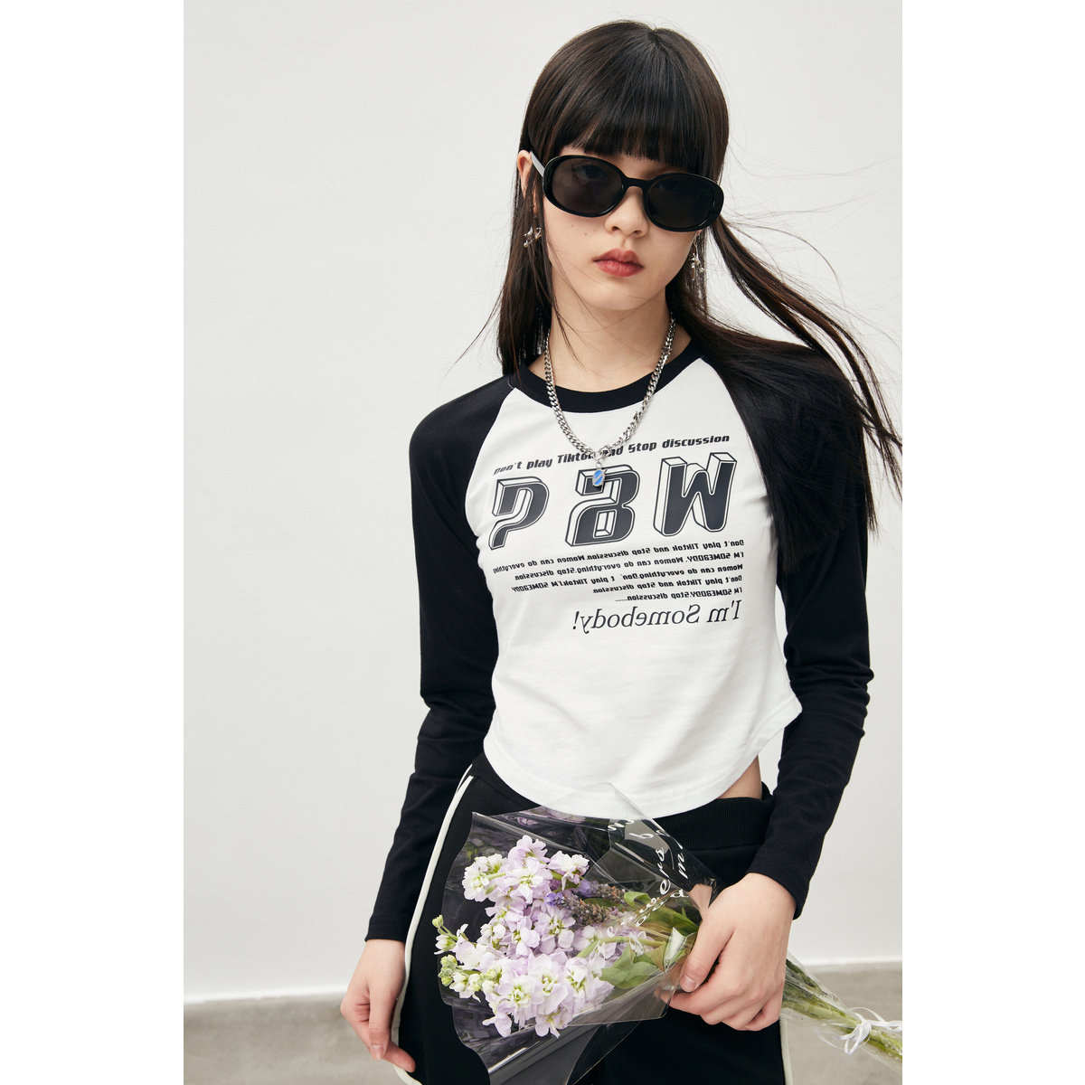 太平鸟短打2022早秋新款长袖打底衫 太平鸟广仁T恤