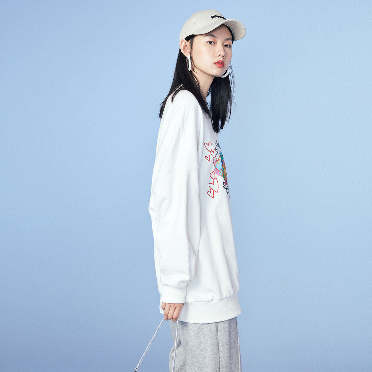 太平鸟圆领印花廓形2020秋季卫衣 太平鸟普埃拉卫衣/绒衫