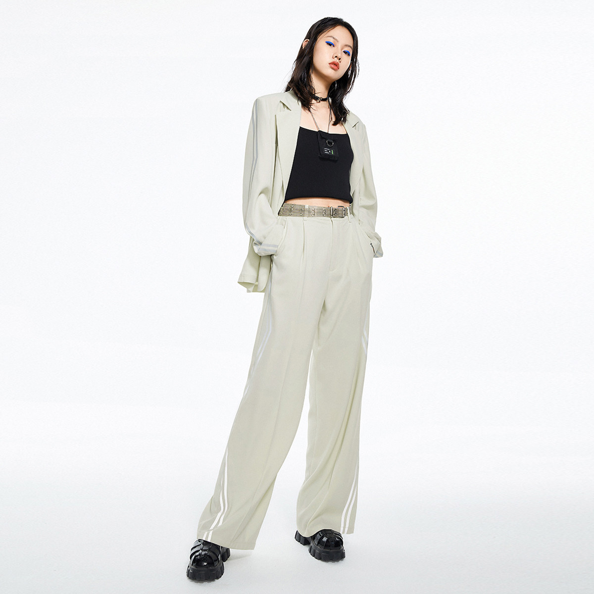 太平鸟欧阳娜娜同款飞跃联名阔腿裤 太平鸟普埃拉休闲裤