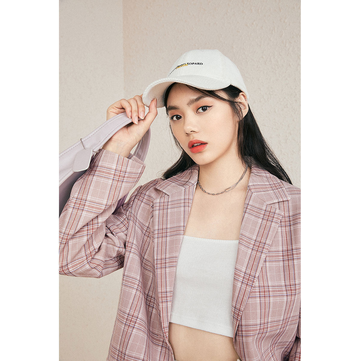 2太平鸟粉色格纹外套2020新款西服 太平鸟西装