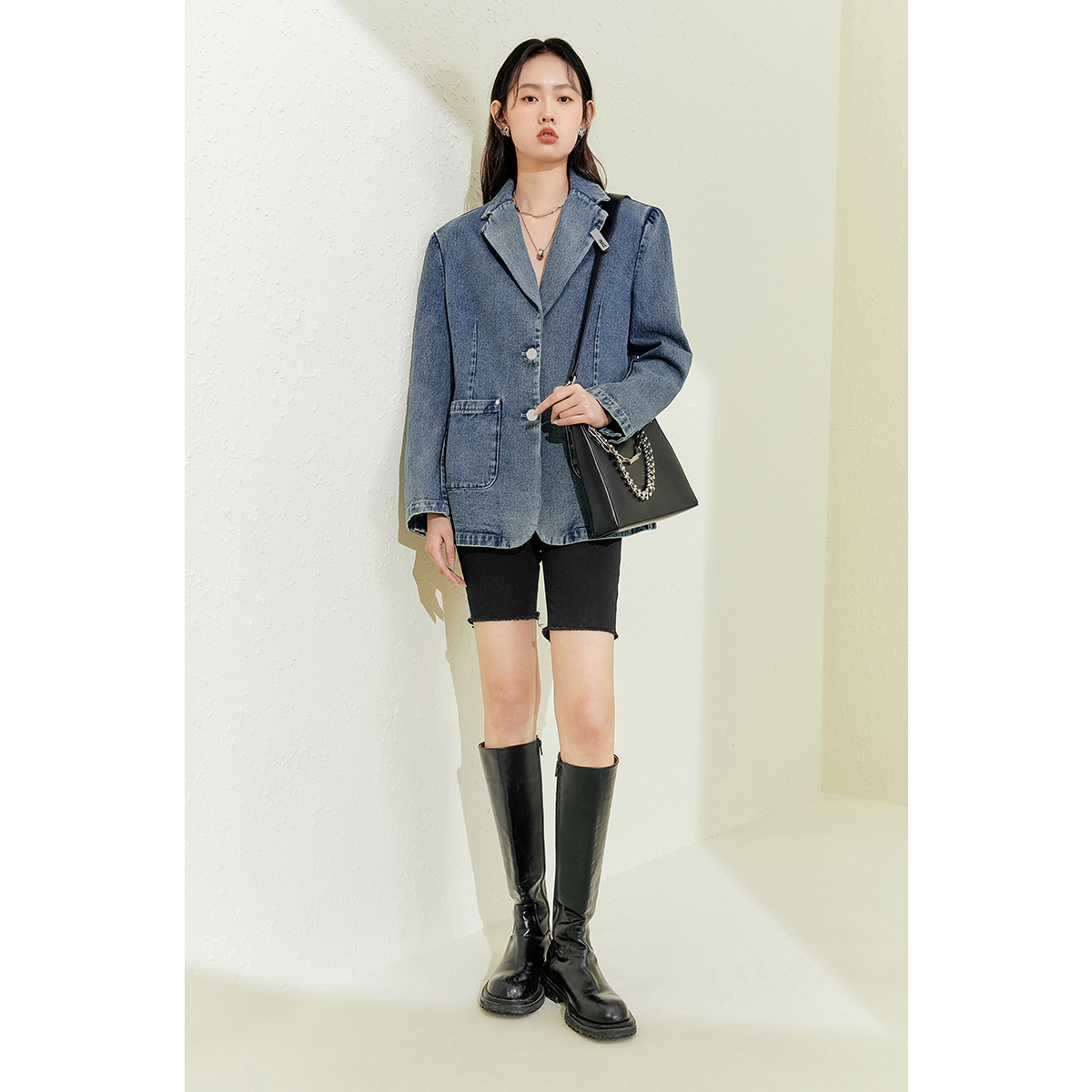 太平鸟廓形牛仔西装外套2022年新款 太平鸟广仁西装