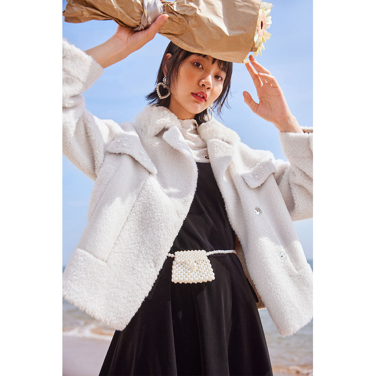  太平鸟广仁皮草