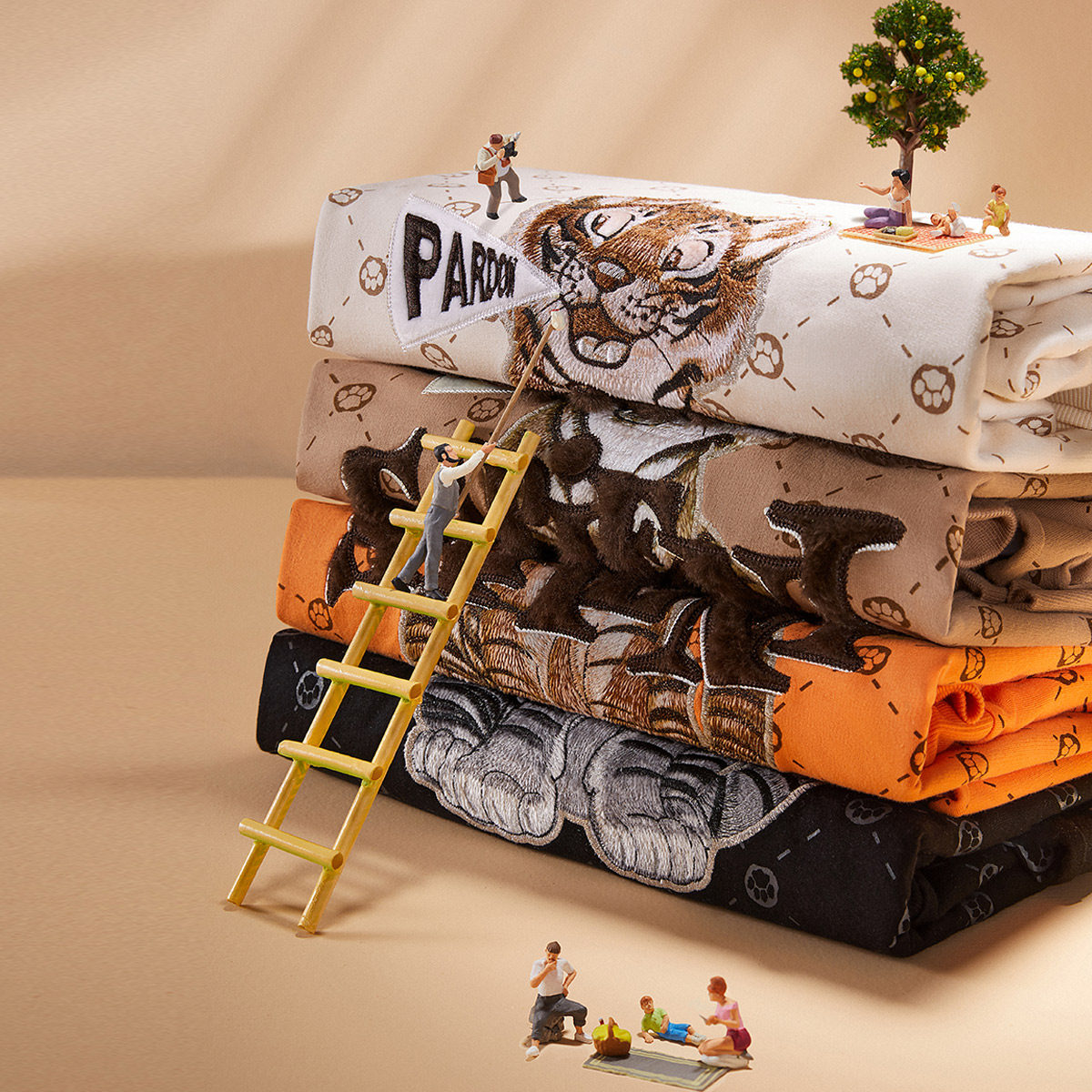 太平鸟早秋圆领2021秋季新款卫衣 太平鸟广仁卫衣/绒衫