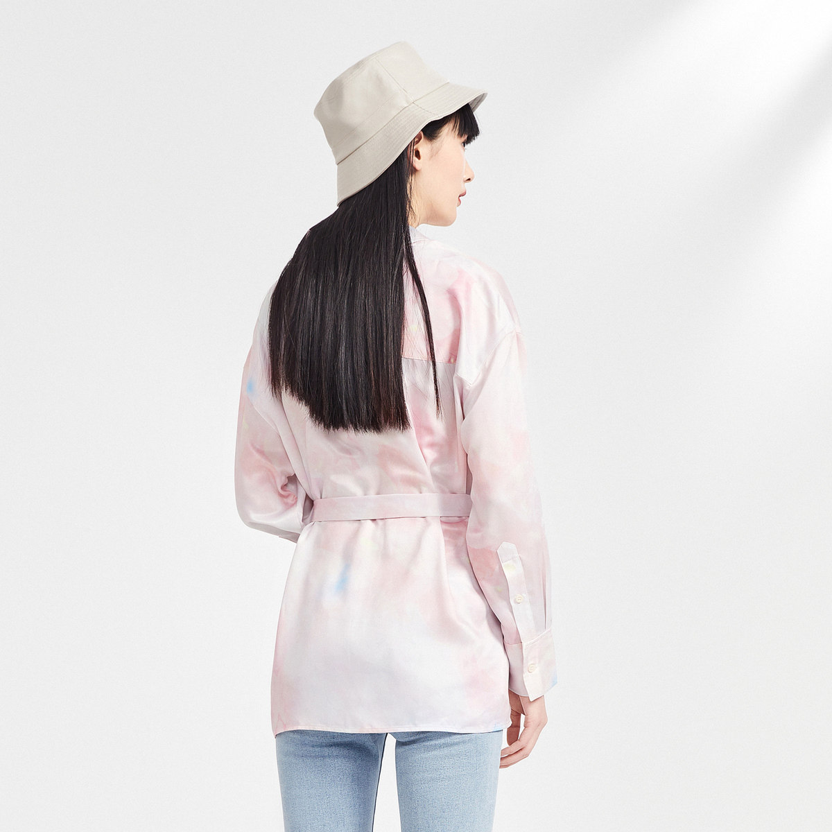 太平鸟晕染衬衫2020春季新款面料 太平鸟喜之乐衬衫