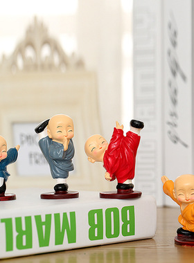 彩色四款小和尚少林功夫和尚树脂娃娃礼品厂家直销精品货源车饰