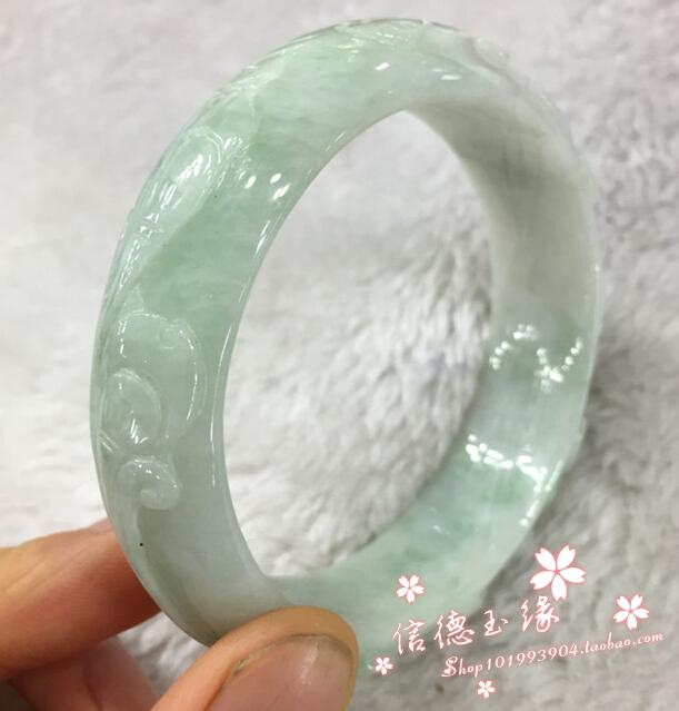 天然翡翠玉镯缅甸老坑 货雕花冰种浅绿飘花贵妃镯手镯子证书可选 A 天然翡翠玉镯缅甸老坑 货雕花冰种浅绿飘花贵妃镯手镯子证书可选 A