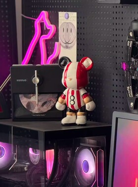 手绘暴力熊摆件高级感