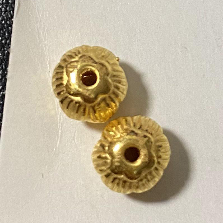 树懒猫猫黄金6mm莲花隔珠足金3D硬金扁莲花金珠弟子珠小孔1.2mm-图2