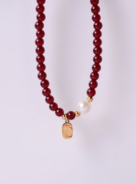 钛钢手链 红色小众福牌手链女轻奢精致简约手串不褪色手饰品