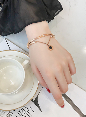 欧美风黑色圆牌钛钢流行网红手镯