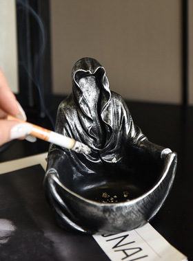 创意高级感趣味神秘黑衣人烟灰缸家居客厅书房办公桌面装饰品摆件