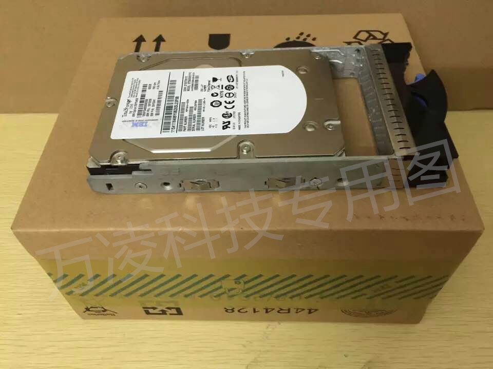 全新盒装IBM 44W2244 44W2245 600G SAS 15K X3650 X3400硬盘 - 图0