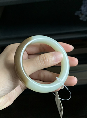 毛毛的翠//M 12001/和田玉糖白手镯//51.2/1400