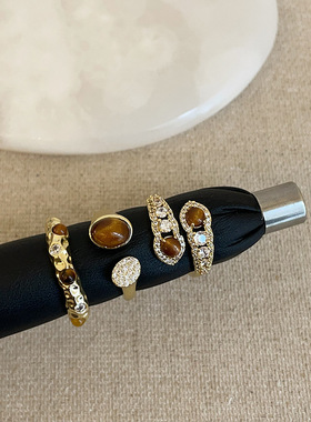 高级感虎眼石锆石褶皱金属开口戒指女新款棕色时髦百搭指环戒子