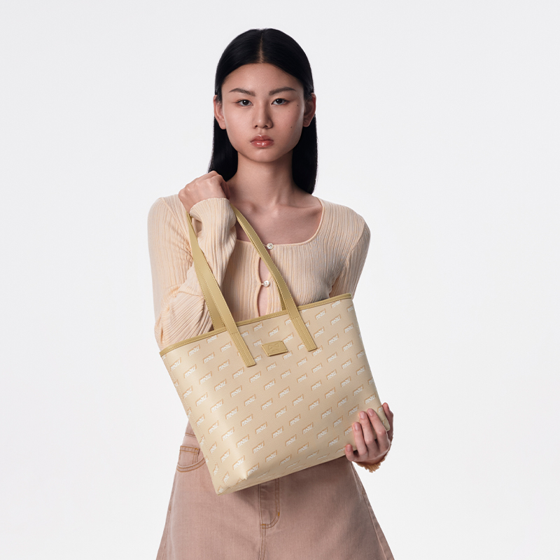 omto鹅肝黄托特包女大容量包包小众手提包大学生上课通勤包单肩包 - 图0