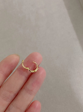 微镶镂空爱心耳骨圈高级感水钻