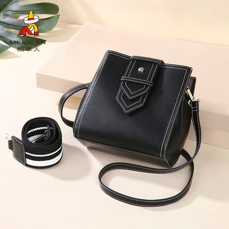 稻草人小方包女青年新款宽带单肩包 稻草人伊之禾女士包袋