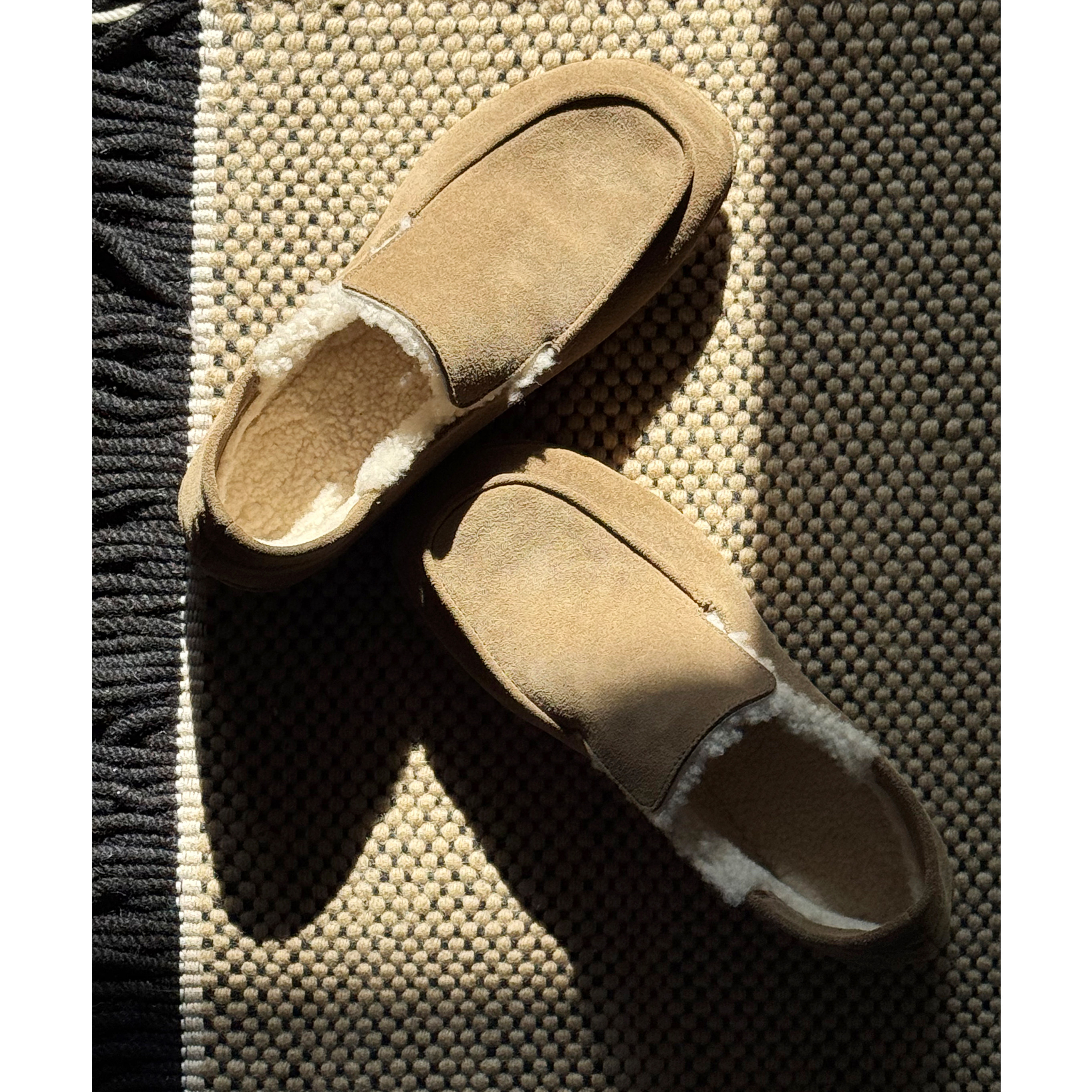 HOME WORK原创设计手工羊羔毛一脚蹬毛绒乐福鞋保暖女鞋沙砾色,淘宝优惠券,粉丝福利购,淘宝优惠卷