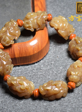 惊呆了方言品牌和田玉精品佩戴新疆且末高脂糯全红糖玉貔貅手串R5