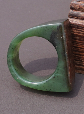 方言新疆和田籽料碧玉黄沁皮扳指