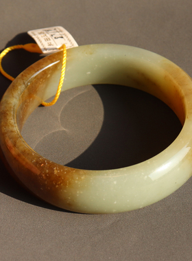 方言和田玉红糖白玉正装手镯