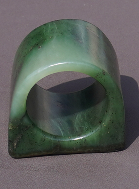 方言新疆和田籽料碧玉黄沁皮扳指