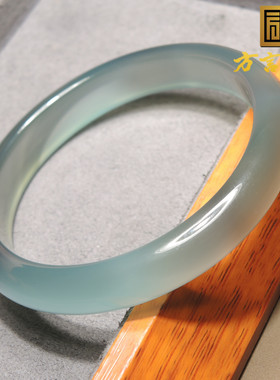 方言和田玉高冰透白月光库里蓝玉髓手镯54至62mm精美女士镯子R1