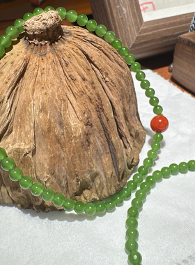 惊呆了方言和田玉精品佩戴高冰底俄料碧玉果绿3.5mm圆珠手串手链O