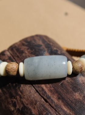 方言勒子手链芝麻糊青花籽料新疆