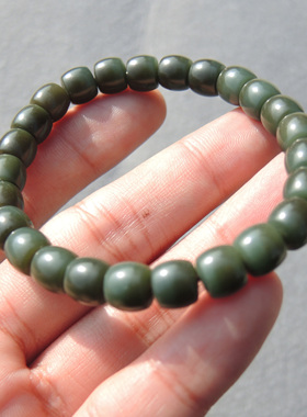 美哭方言和田玉新疆玉龙河沙枣青籽料老熟油润8mm直切手串手链S6
