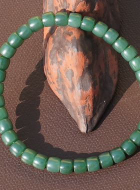 方言和田玉俄油润细蓝调碧玉手串