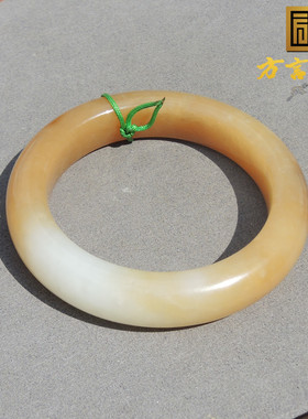 新疆一口红糖白玉温润55mm手镯子