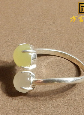 美美哒新疆且末白玉黄口银镶戒指