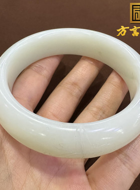 嗨翻天方言和田玉俄罗斯老坑料温润羊脂白玉卡60mm女士正装手镯O1