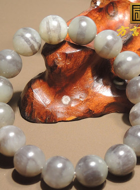 罕见方言和田玉配带级青海料白玉烟紫一线天卡19mm圆珠珠手链R2