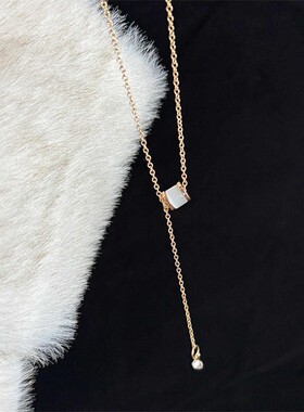 钛钢小蛮腰轻奢锁骨链女款新款