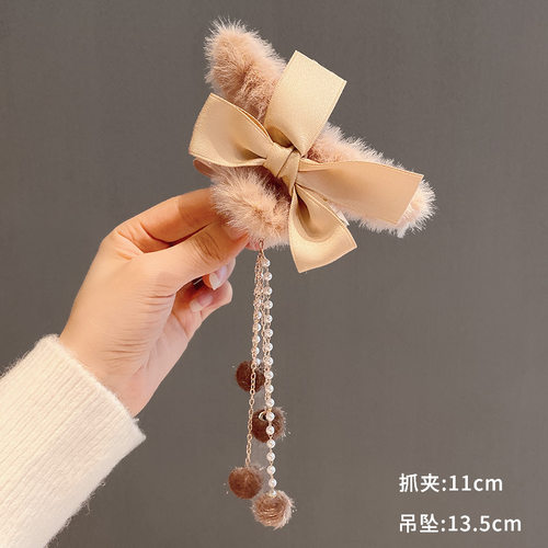 毛绒蝴蝶结流苏发夹后脑勺抓夹女发卡大号2023年新款鲨鱼夹子头饰 - 图0
