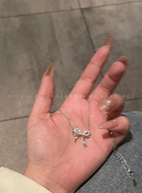 蝴蝶结锆石锁骨链女夏季轻奢高级感气质百搭配饰时尚个性简约项链