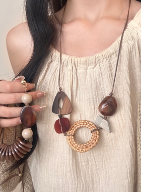 民族风纹理亚克力异形吊坠项链