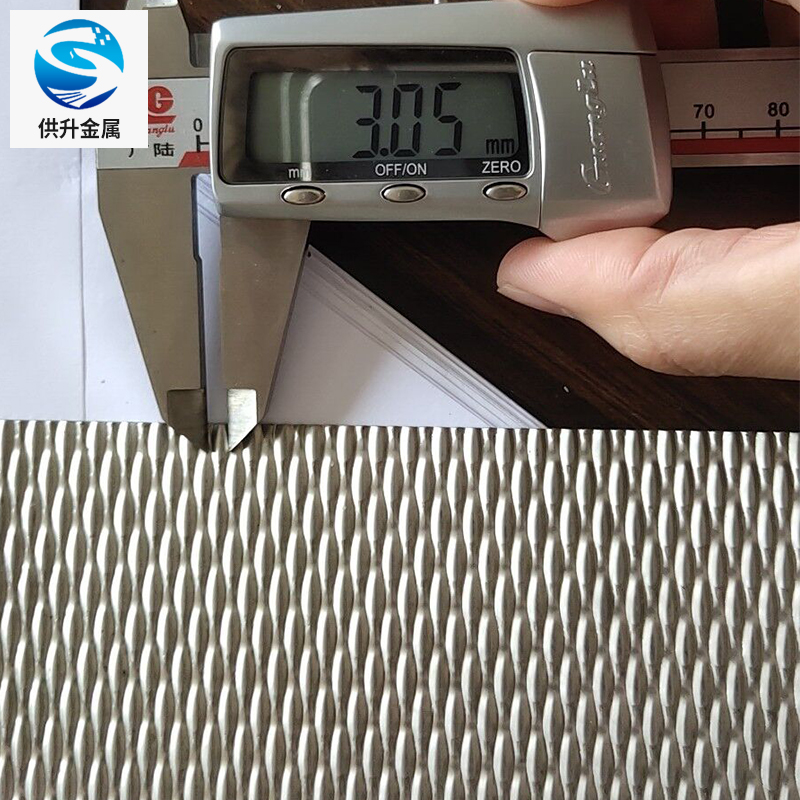 304不锈钢花纹板小米粒楼梯踏板316L压花板激光切割防滑201折弯 - 图1