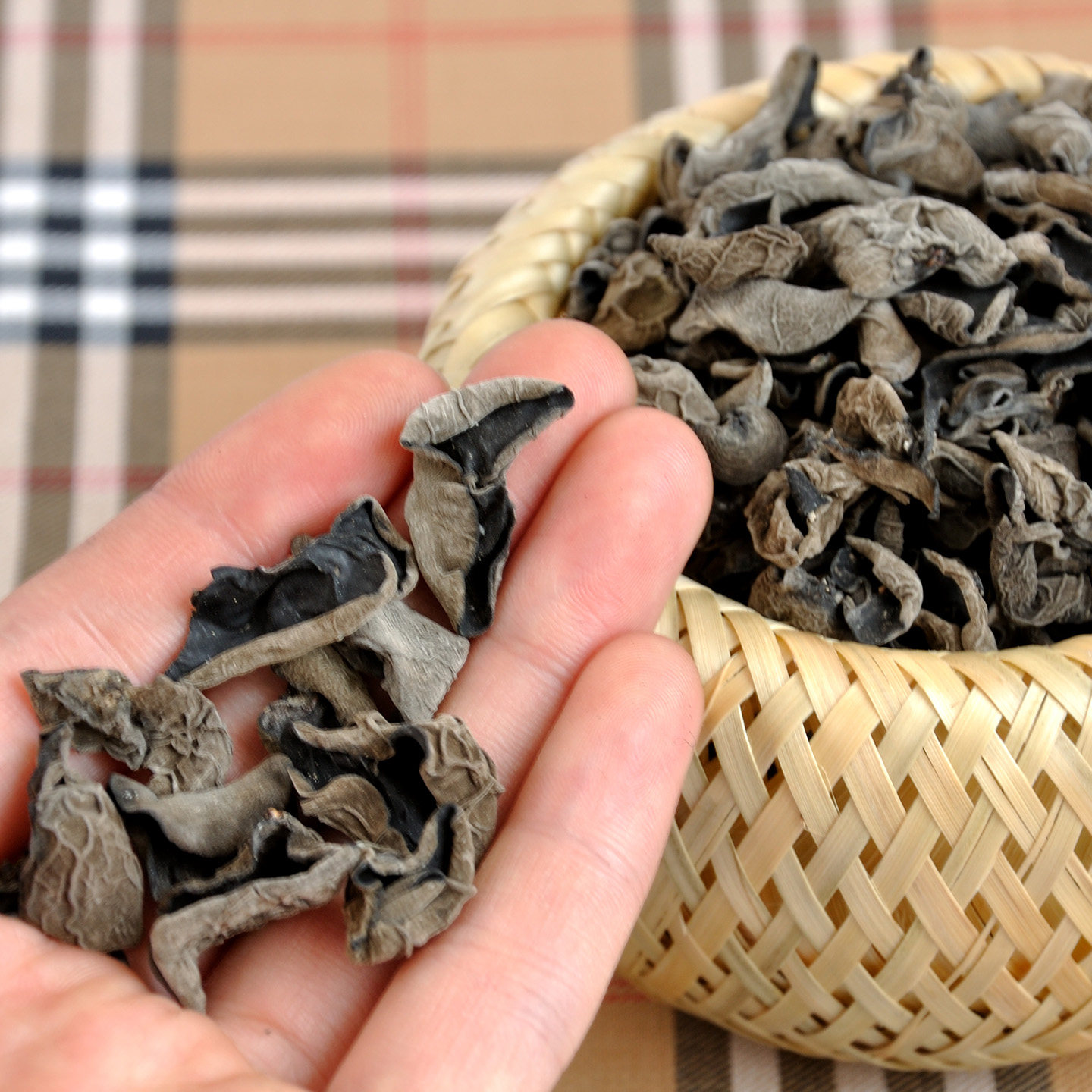 东北特产小木耳秋木耳小朵黑木耳干货碗耳秋耳肉厚250克1袋包邮,淘宝优惠券,粉丝福利购,淘宝优惠卷