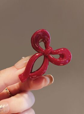 红色精致小巧蝴蝶结抓夹俏